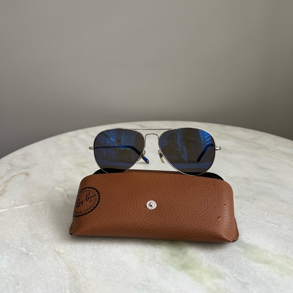 Michael Kors Aviator Classic Sunglasses - Picture 2 of 2